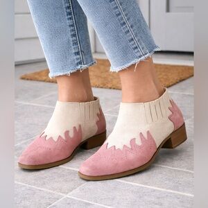 Oak Tree Western Suede Booties Pink Cream Size 8